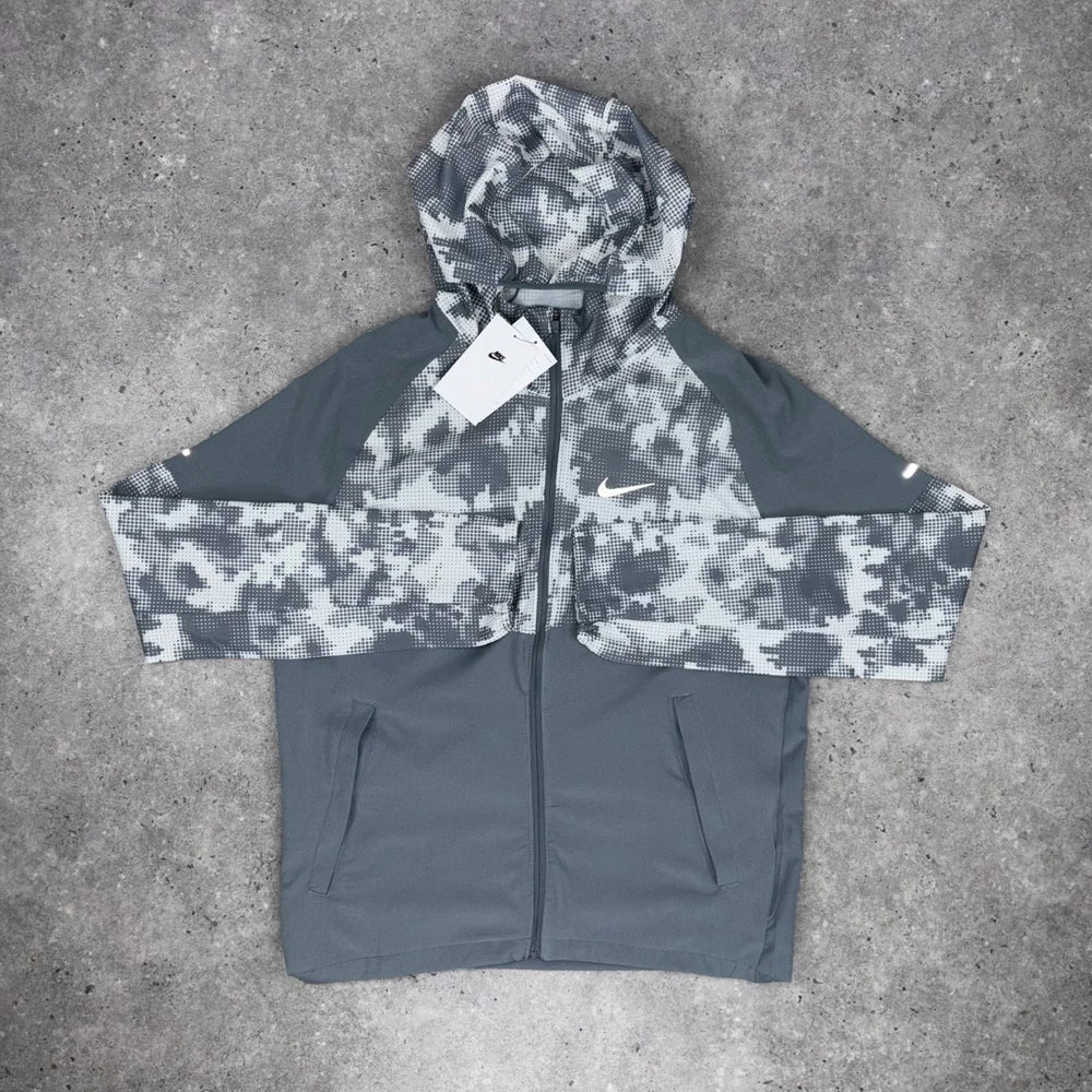 windrunner jacket - winter szn