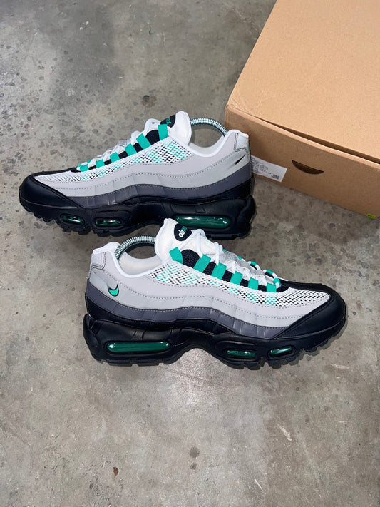 95 "mint green"