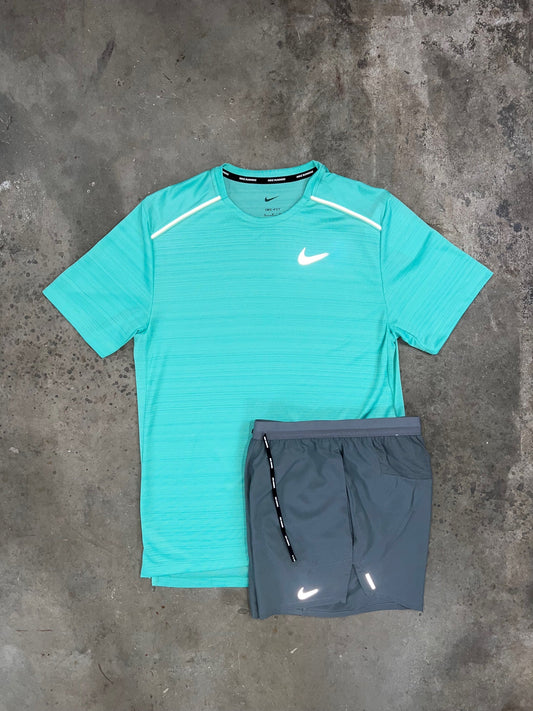 SET "LIGHT GREEN" SHORT/TOP