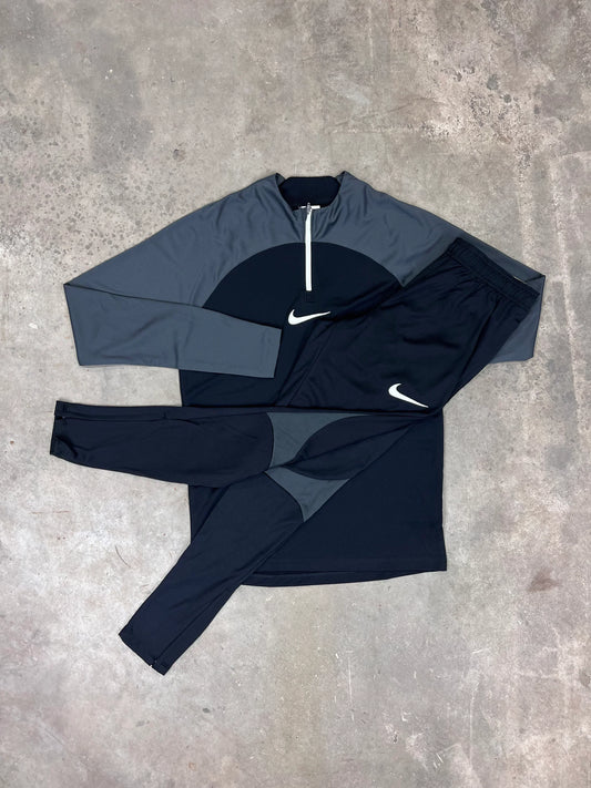 PRO TRACKSUIT